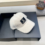 BASEBALL CAP IN WHITE WOOL 421243