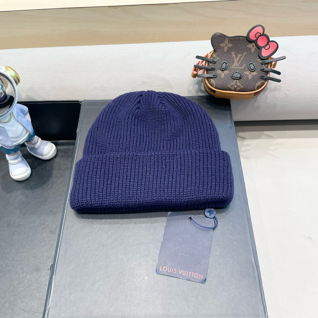 BEANIE HAT IN NAVY BLUEWOOL 435030