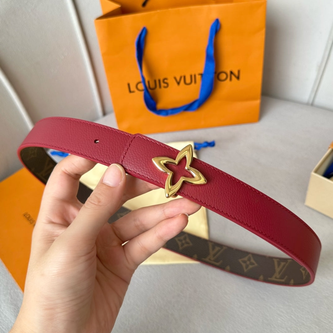LVMINI FLOWERGRAM 30MM REVERSIBLE BELT IN BLOOD RED CALFSKIN GOLD HARDWARE