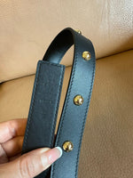 LV INITIALES STUDS 30 MM REVERSIBLE BELT IN BLACK CALFSKIN GOLD HARDWARE
