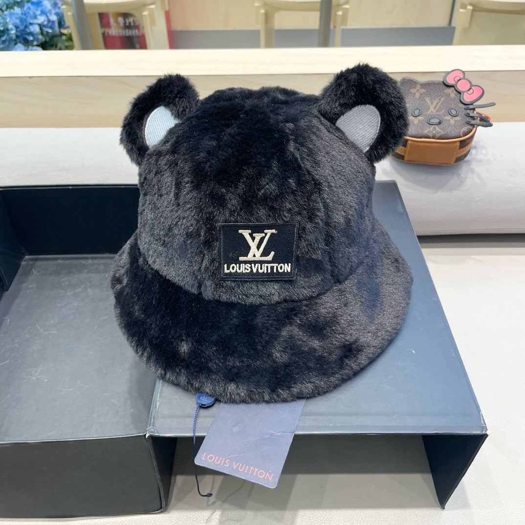 BUCKET HAT IN BLACKWOOL AND LAMB FUR 434939
