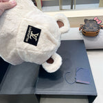 BUCKET HAT IN WHITEWOOL AND LAMB FUR 434940