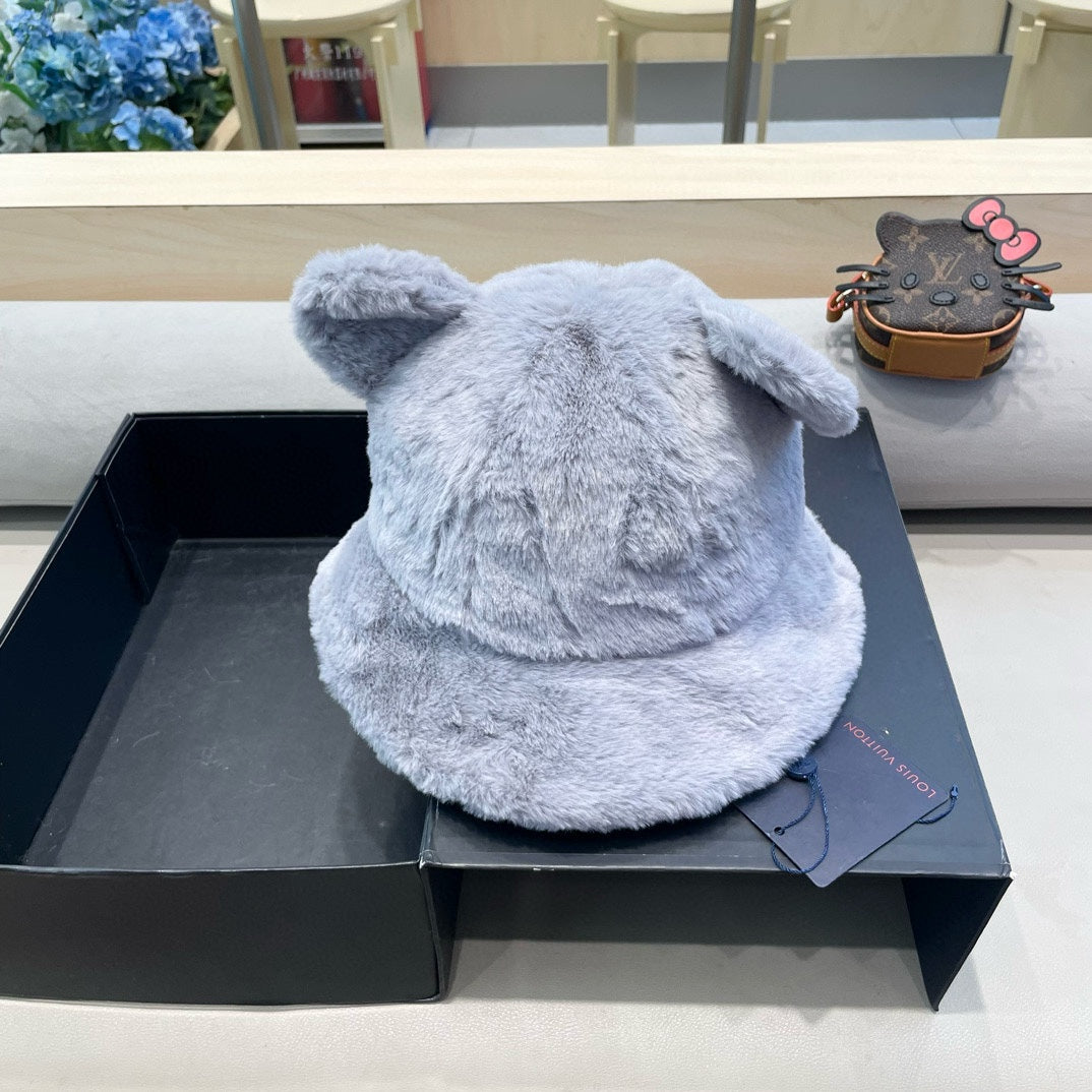 BUCKET HAT IN BEAU BLUEWOOL AND LAMB FUR 434941