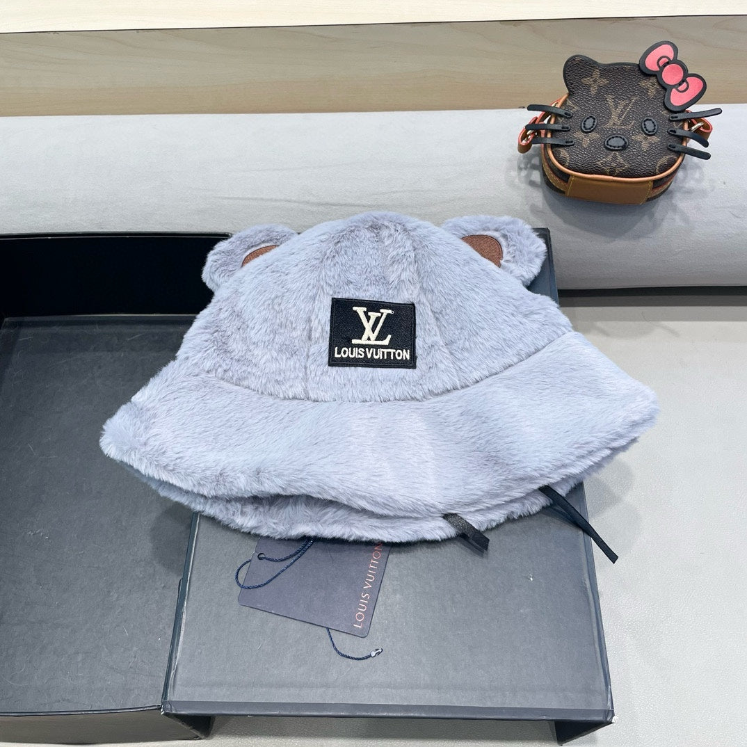 BUCKET HAT IN BEAU BLUEWOOL AND LAMB FUR 434941