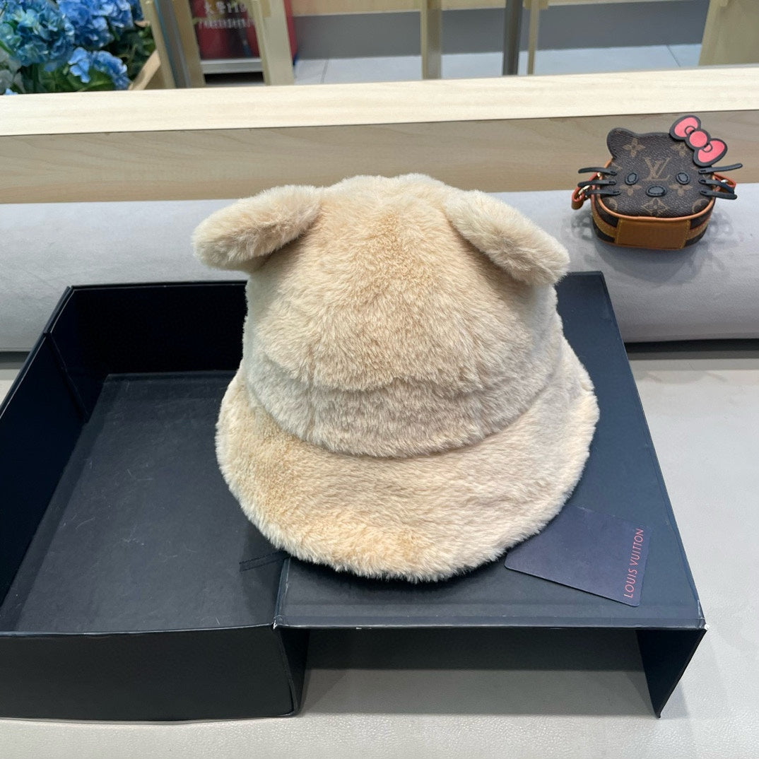 BUCKET HAT IN BEIGEWOOL AND LAMB FUR 434942