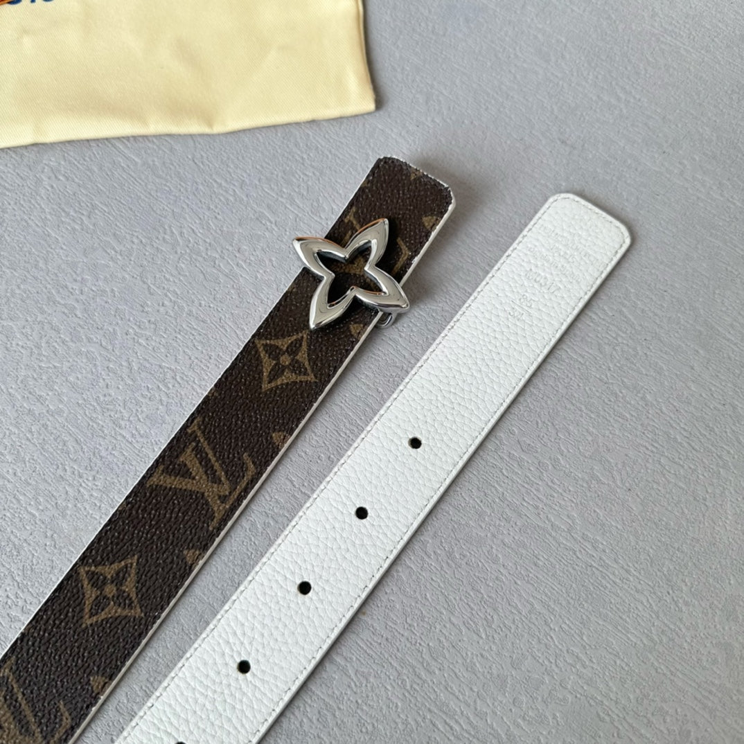 LVMINI FLOWERGRAM 30MM REVERSIBLE BELT IN WHITE CALFSKIN SILVER HARDWARE