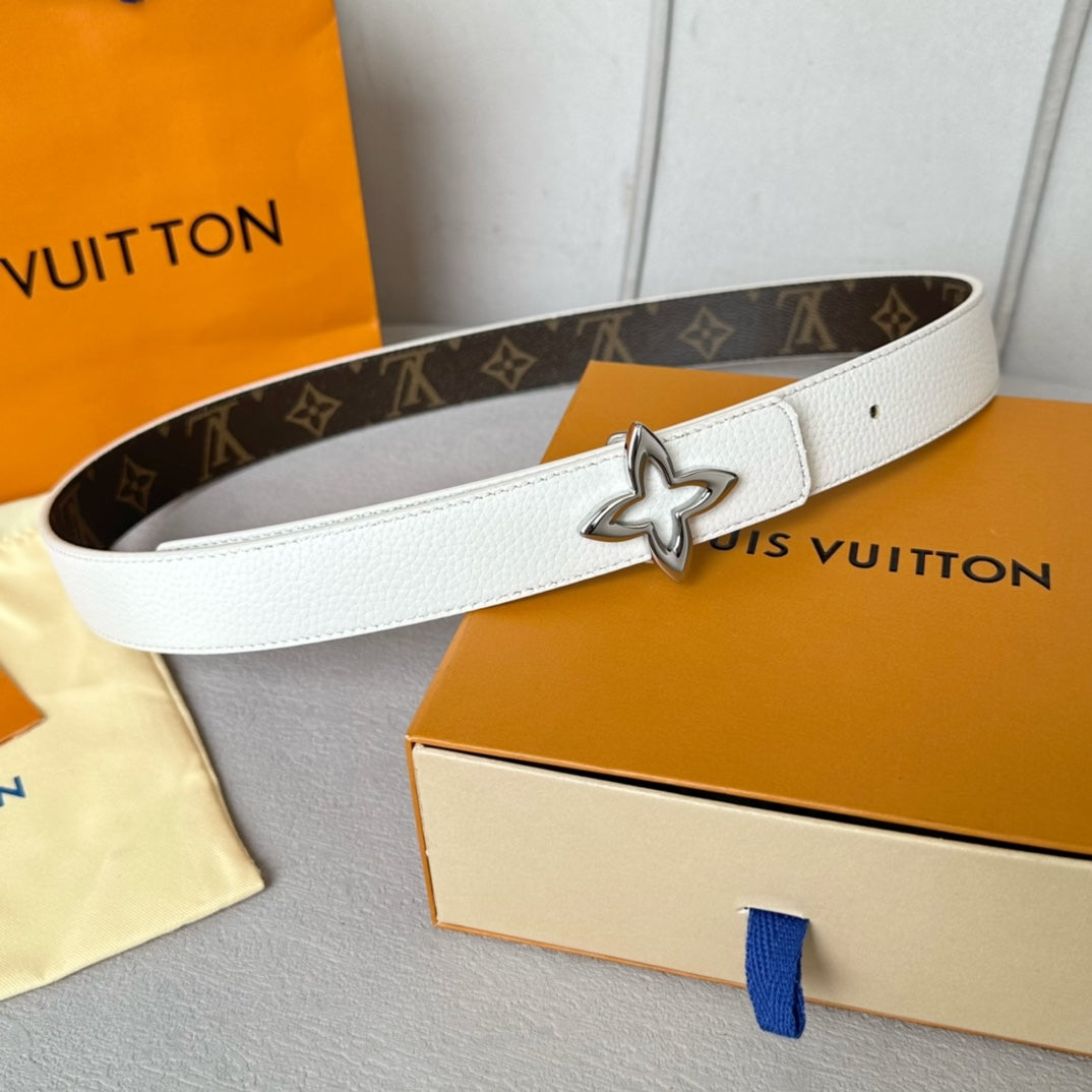 LVMINI FLOWERGRAM 30MM REVERSIBLE BELT IN WHITE CALFSKIN SILVER HARDWARE